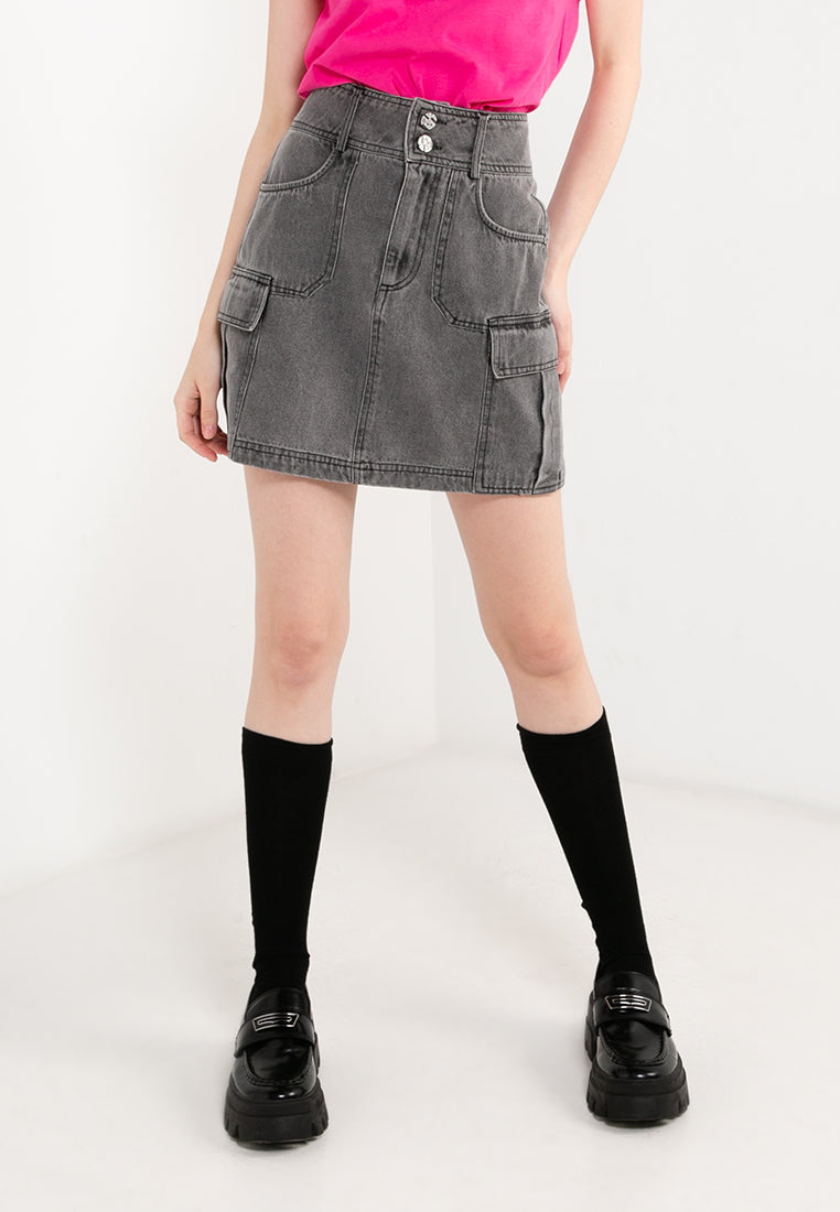 ELLE Leisure The Wonder Collection: Double Button Denim Cargo Skirts