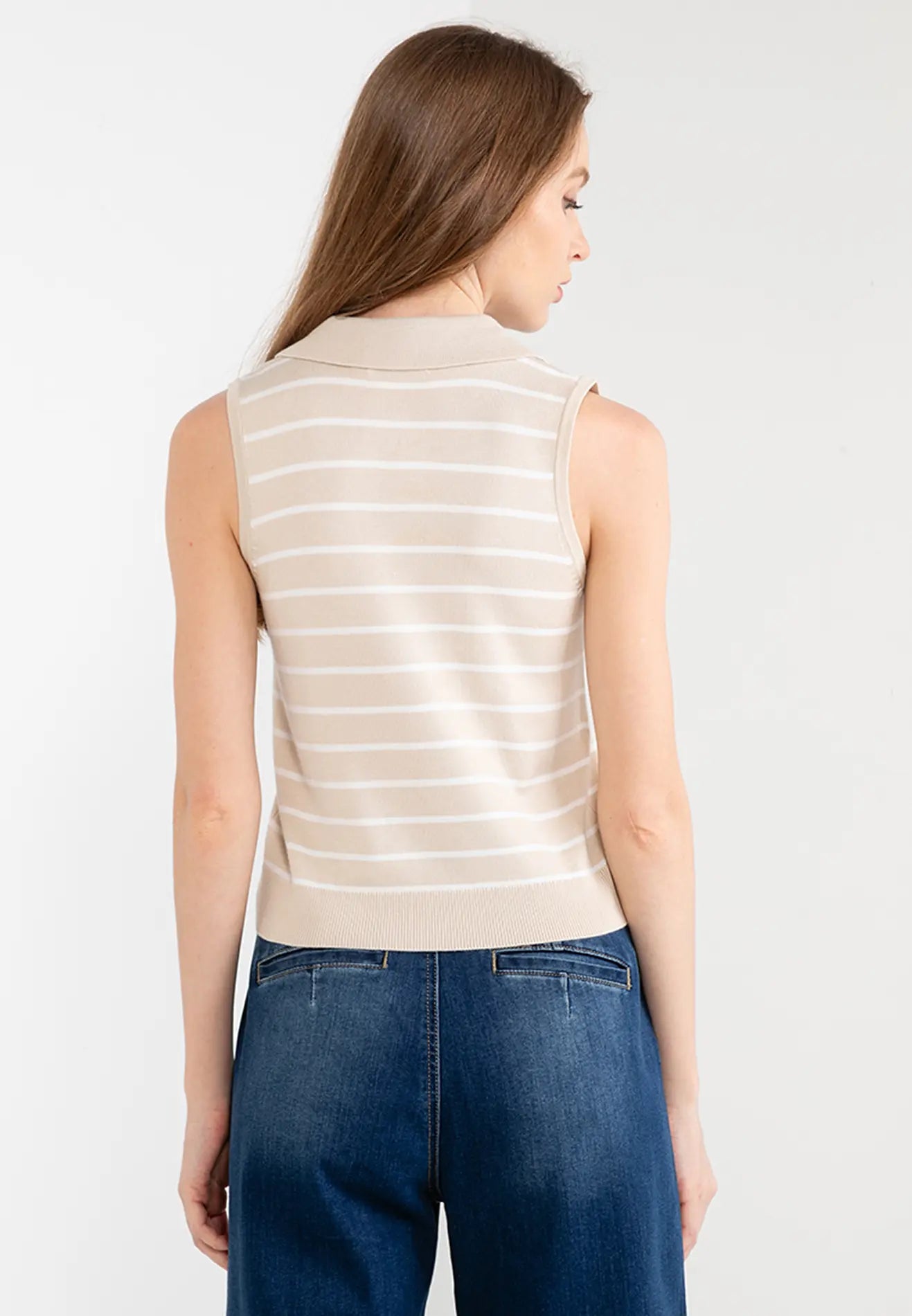 ELLE Apparel Collar Sleeveless Striped Knitted Top