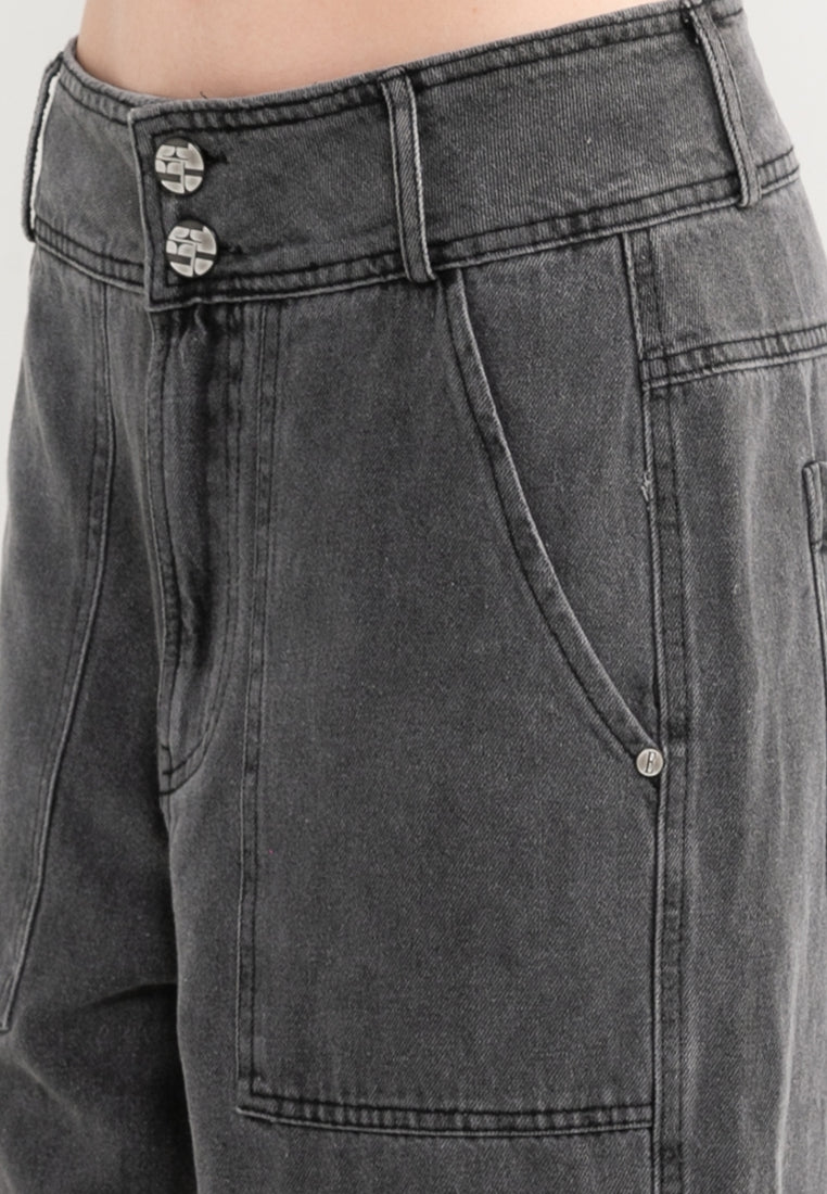ELLE Leisure The Wonder Collection: Double Button Denim Cargo Pants