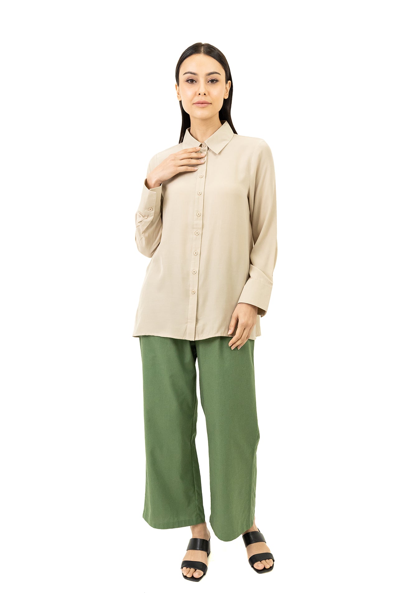 DAISY By VOIR Button Down Long Sleeves Blouse