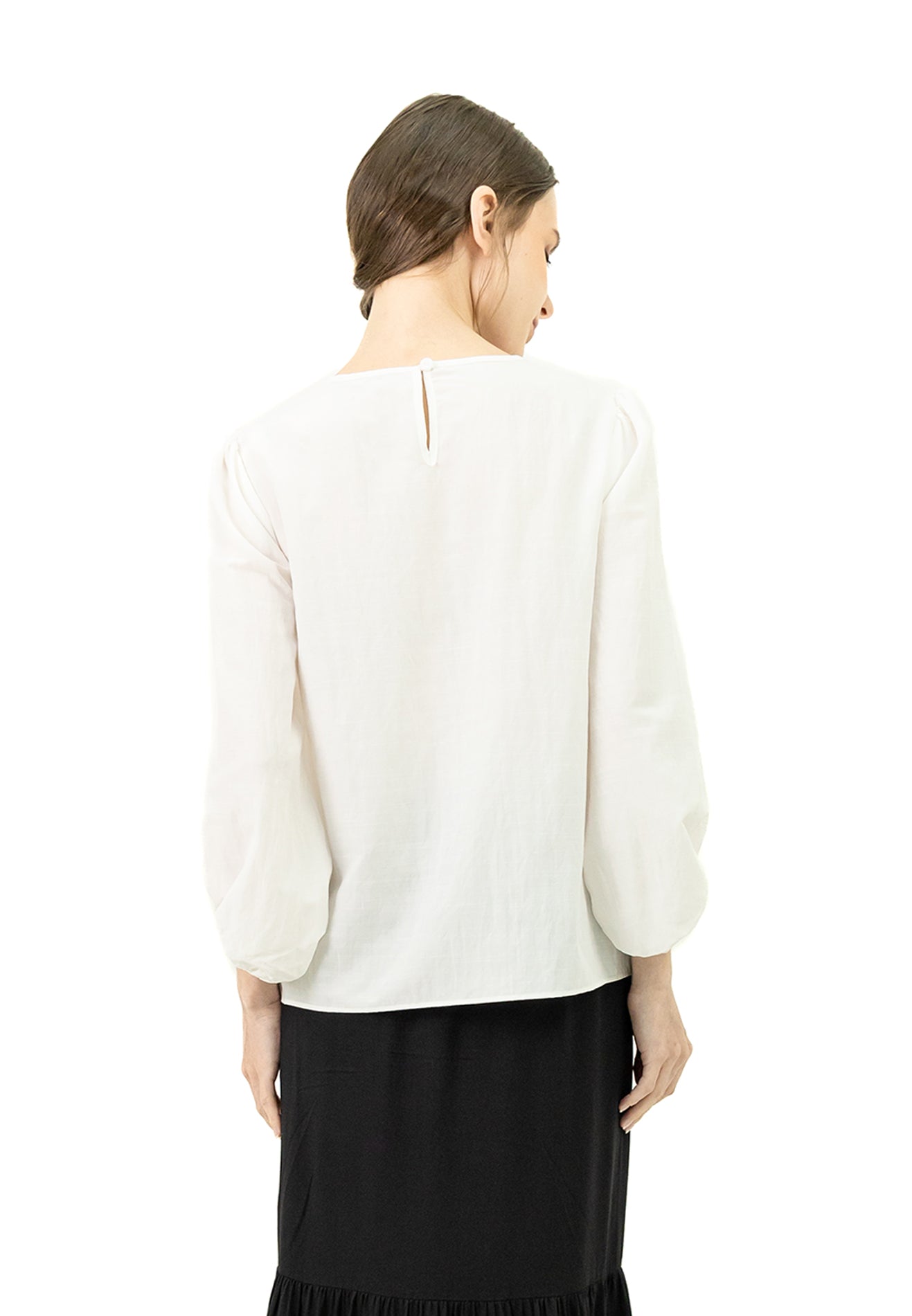 DAISY BY VOIR Knot Hem Blouse