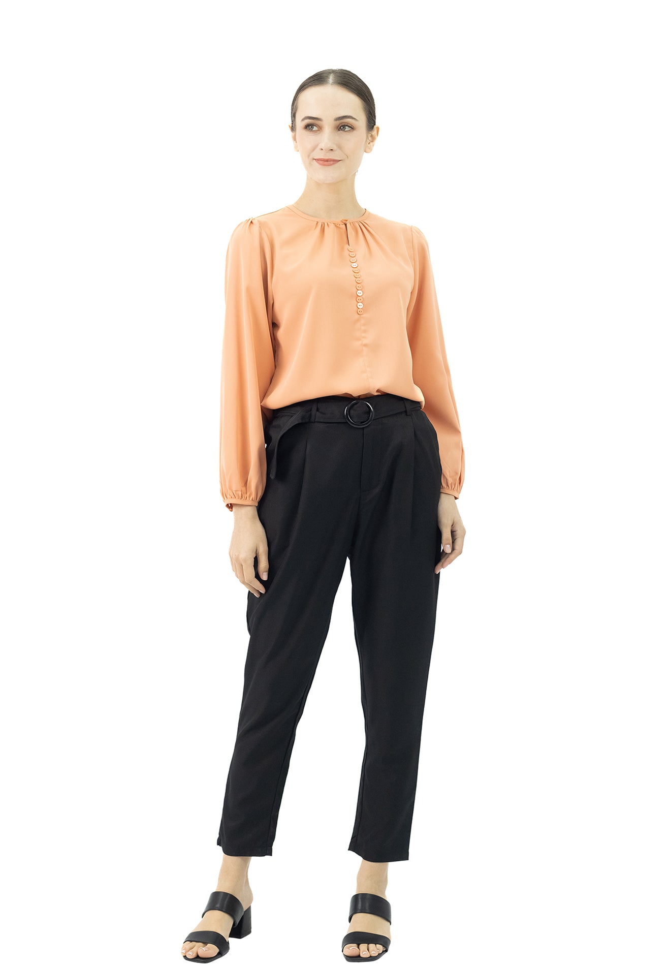 DAISY By VOIR Eyelet Buckle Belted Tapered Pants