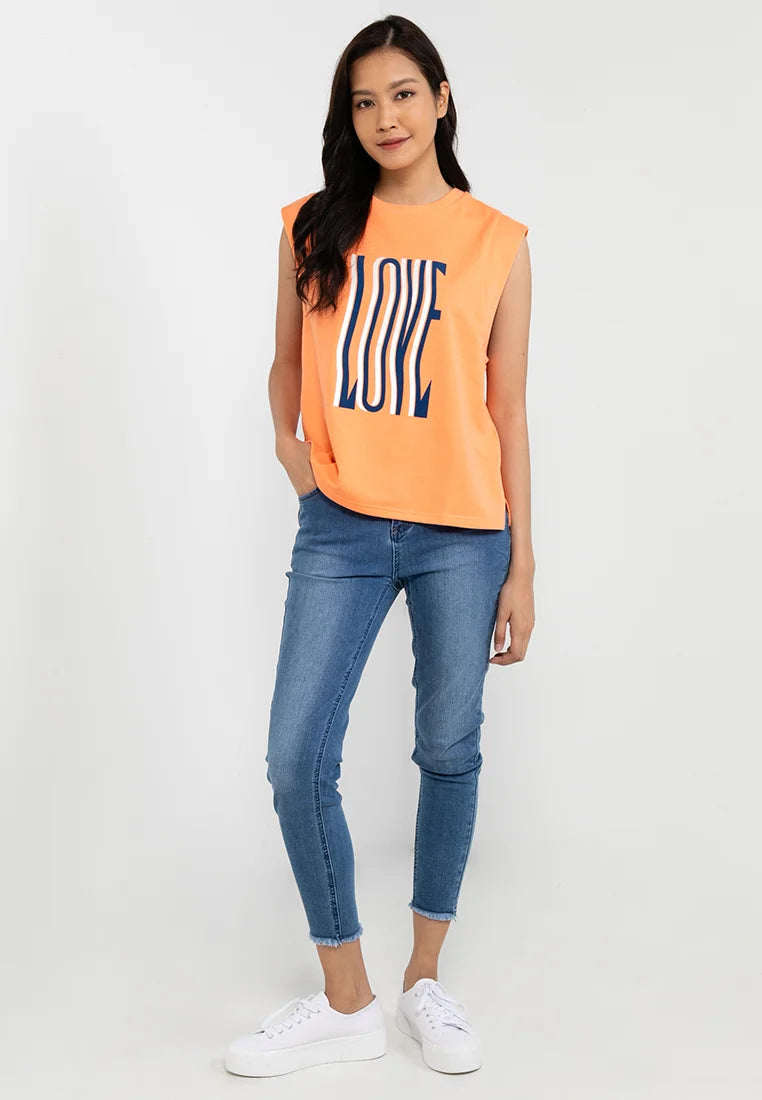 VOIR JEANS Love Vibes Collection: 'LOVE' Logo Graphic Top