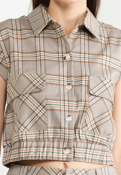 VOIR JEANS Hey Summer Collection: Checkered Double Pocket Top