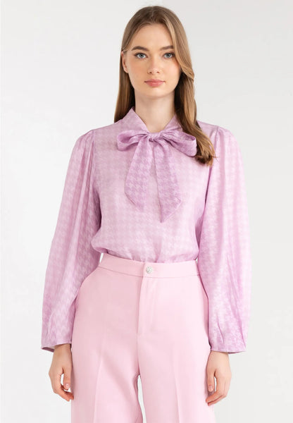 Ribbon Tie Houndstooth Blouse