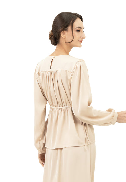 DAISY BY VOIR Flowy Drawstring Satin Blouse