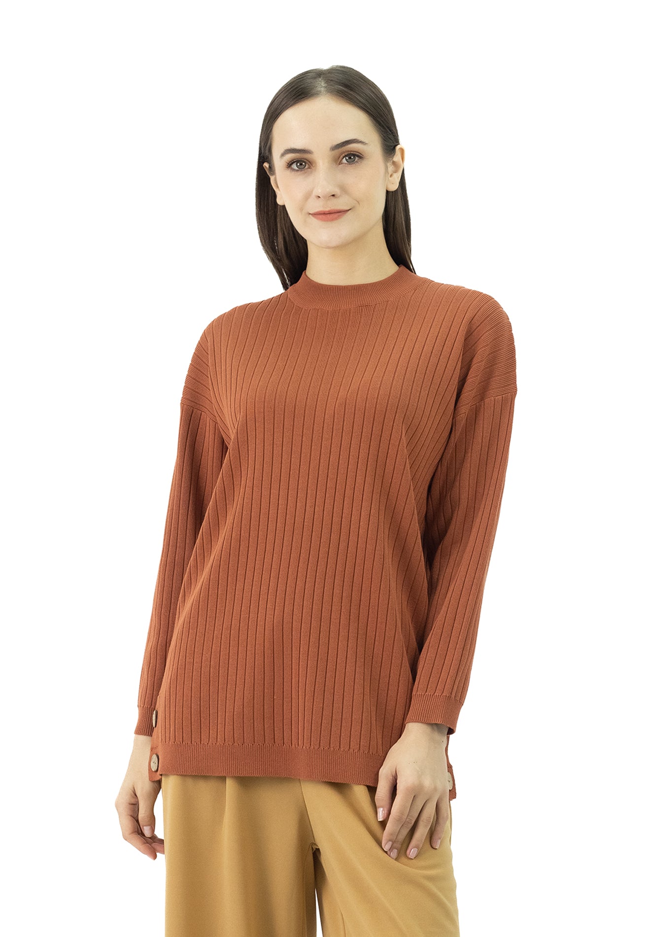 DAISY By VOIR Hi Neck Solid Yarn Knit Top
