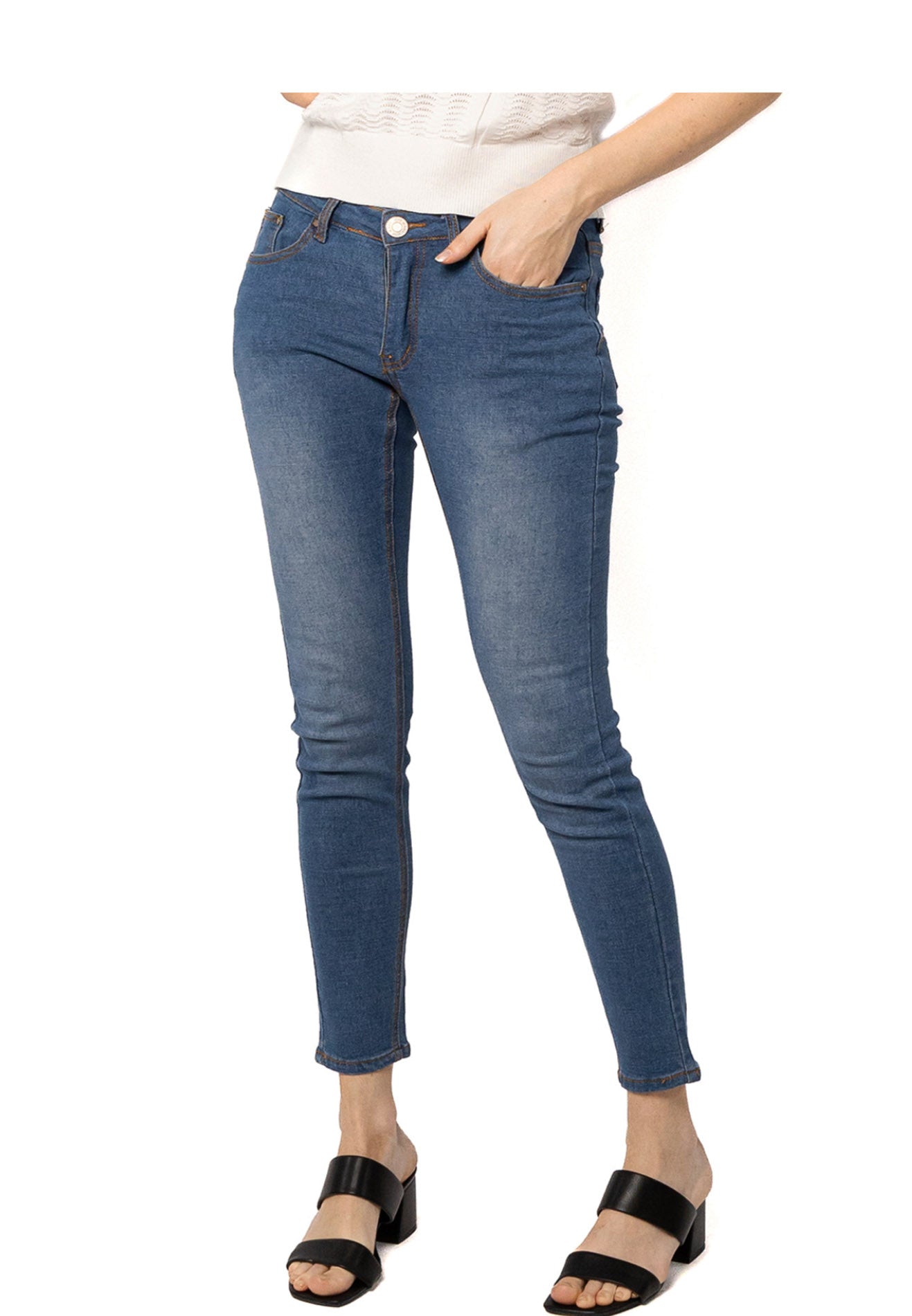 VOIR JEANS #305 Medium Rise Waist Relax Slim Cut Jeans